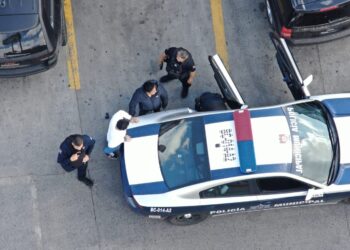 Policía de Tijuana ubicó desde el aire a traficantes de personas