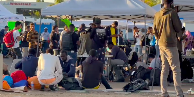 Aprueban centro de bienvenida para inmigrantes y refugiados en North County