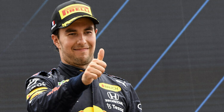 “Checo” Pérez es uno de los favoritos de la afición en el regreso de la Fórmula 1 a Las Vegas