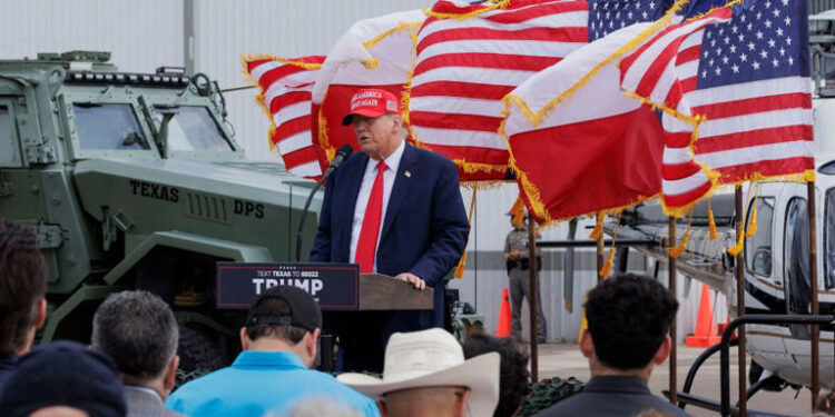 Trump visitó la frontera para promover lo que será una dura agenda migratoria