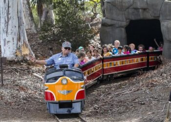 Tren miniatura de Balboa Park dará paseos gratuitos