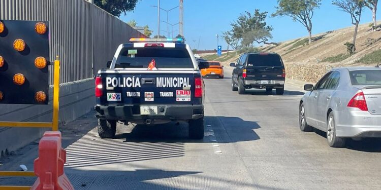 Refuerzan estrategias de tránsito por cierres de vialidades en Tijuana