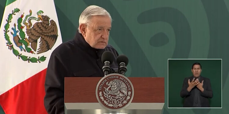 AMLO se comprometió a solucionar el caos vial y los tiempos de espera de San Ysidro a Tijuana
