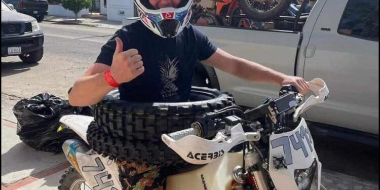 Joven holandés desafió la carrera Baja 1000, quedó en 6to lugar
