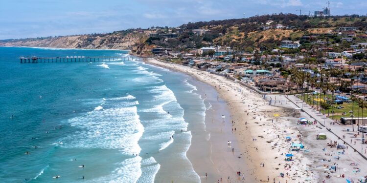 Actualizan lista oficial de cierres de playas en el Condado