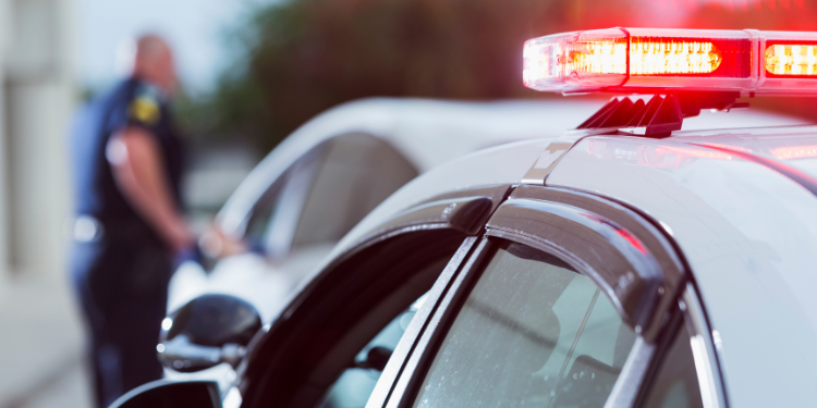 Policía