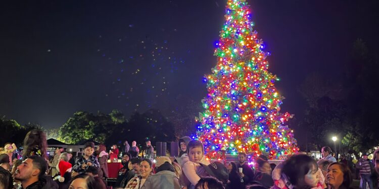 Miles de personas disfrutaron el regreso del “Starlight Parade” en Chula Vista
