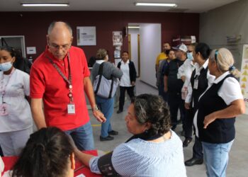 Piden evitar excesos a personas con enfermedades crónico degenerativas