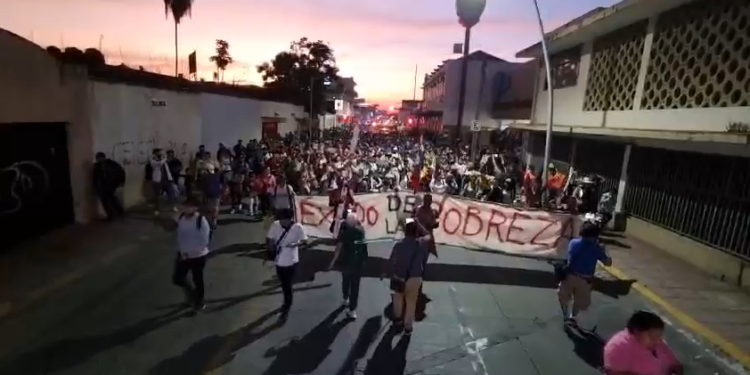 Confían que caravana migrante se atienda antes de llegar a la frontera
