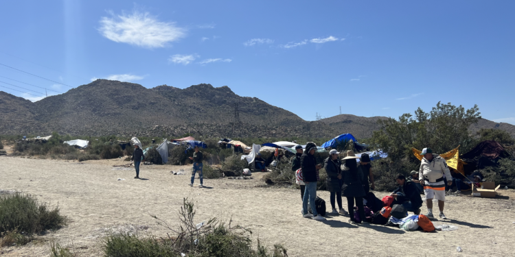 Presentan denuncia federal por violar las normas de custodia para solicitantes de asilo a EUA