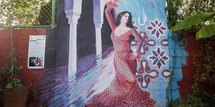 Inauguran mural de “La Faraona” en el bungalow 21