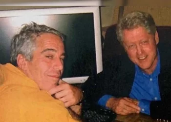 Bill Clinton y Jeffrey Epstein