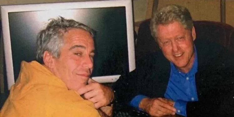Bill Clinton y Jeffrey Epstein