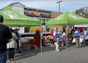 Centro de recursos abierto en Spring Valley para víctimas de inundaciones