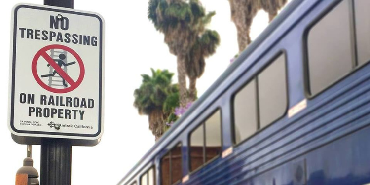 Hombre atropellado por tren en Carlsbad: cuarta víctima esta semana