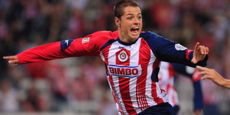 Chicharito Hernández regresaría a Chivas para el Clausura 2024