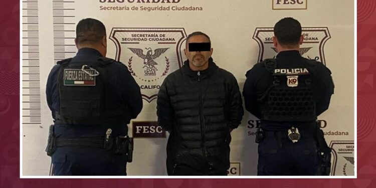 Detienen a presunto sicario en el poblado El Hongo