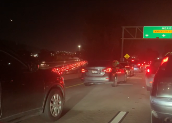 Reportan filas para ingresar a Tijuana de hasta tres horas