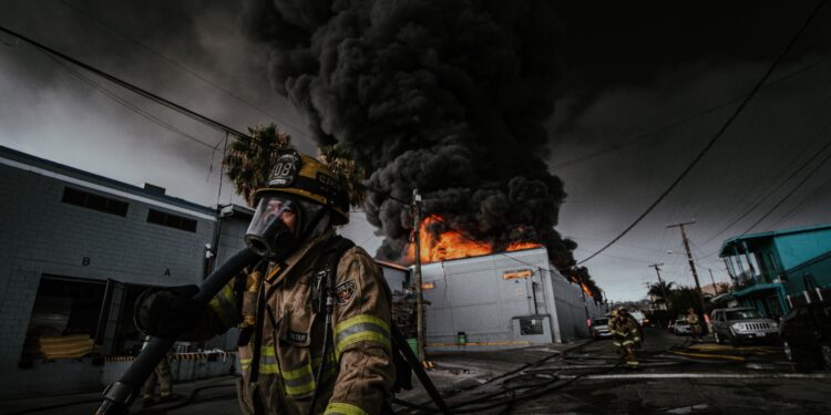 Bomberos Tijuana atendieron más de 17 mil servicios en 2023