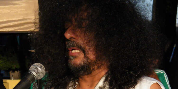 Javier Bátiz es hospitalizado en Tijuana