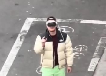 Apple Vision Pro peaton san diego