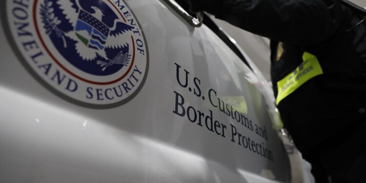 Ex Agente de la Patrulla Fronteriza se declara culpable de corrupción y tráfico