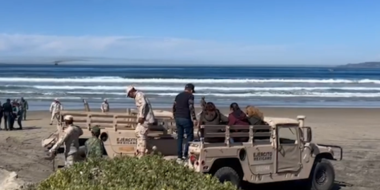 Localizan el cuerpo de uno de los siete militares desaparecidos en Ensenada