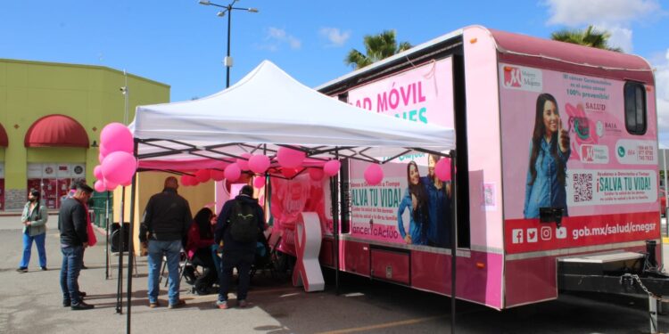 Realizan pruebas de detección oportuna de cáncer gratis todo el mes