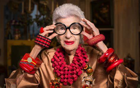 Iris Apfel, Ícono de la moda, murió a los 102 años de edad