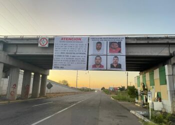Amenazan en narco mantas a rateros, secuestradores y extorsionadores en Sinaloa