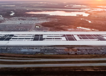 Tesla planea despedir al 10% de su fuerza laboral