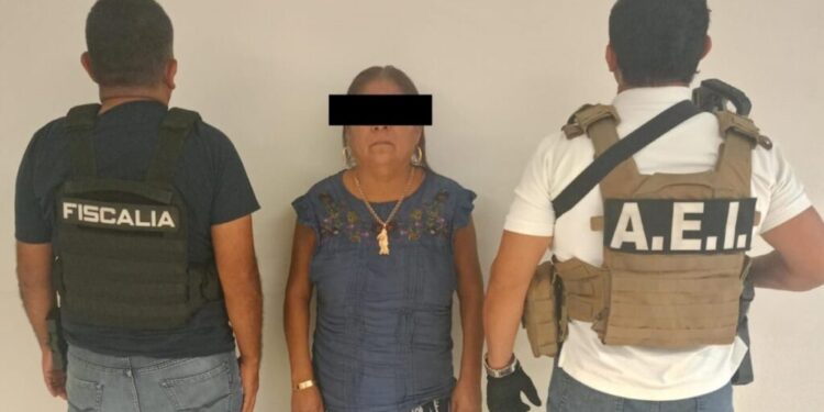 Detienen a abuela por liderar célula criminal en Oaxaca