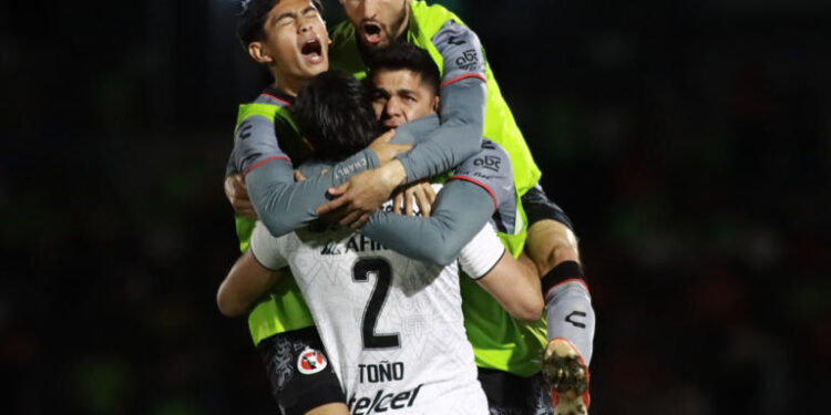 ¡Se acabó la maldición, victoria al fin de Xolos!