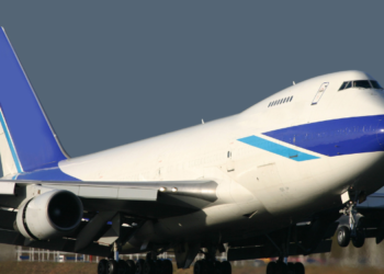 Alerta por riesgo de explosión: 300 aviones Boeing en peligro por falla eléctrica