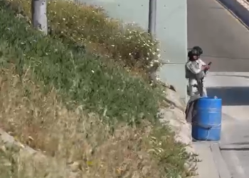 Localizan cuerpo “entambado” en la avenida Internacional de Tijuana