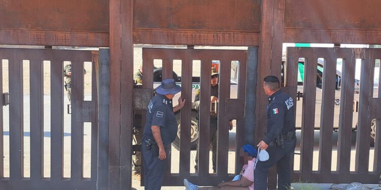 Salvan vida a migrante de República Dominicana en zona desértica de Mexicali