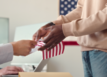 Buscan voluntarios para próximo proceso de elecciones en Estados Unidos