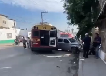 Al menos 10 lesionados en choque de calafias en Tijuana