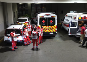 Conmemoran el Día del Socorrista con caravana por hospitales de Tijuana