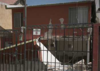 Se derrumban casas en Lomas Conjunto Residencial, más de 40 familias afectadas por deslizamiento, es una zona de emergencia.