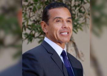 Exalcalde de Los Ángeles, Antonio Villaraigosa, anuncia su candidatura a gobernador de California