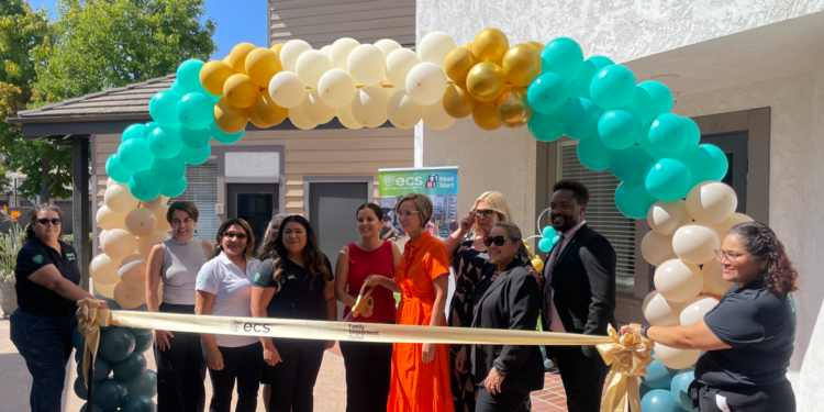 Episcopal Community Services inaugura Family Engagement Center en Chula Vista
