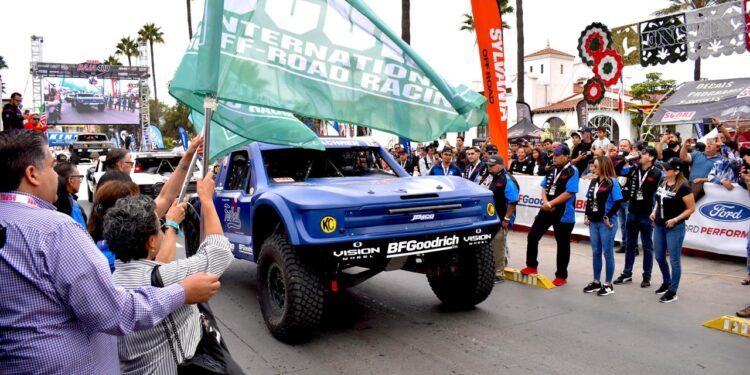 Inicia la quinta edición de la Baja Score 400