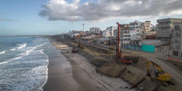 Malecón Playas de Tijuana