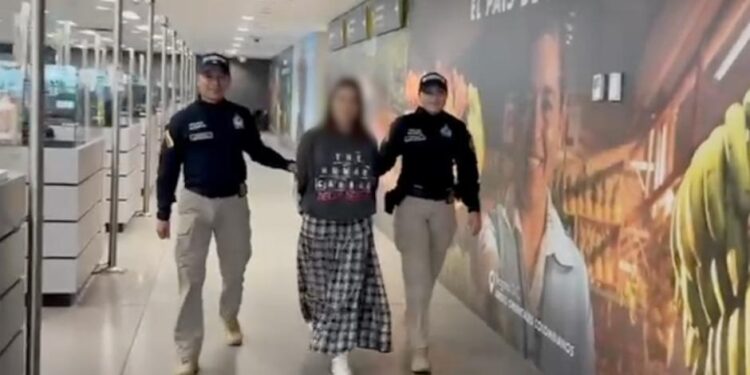La mexicana Tania Jazmín Ojeda Ávila fue detenida en el aeropuesto Internacional El Dorado, en Bogotá, Colombia