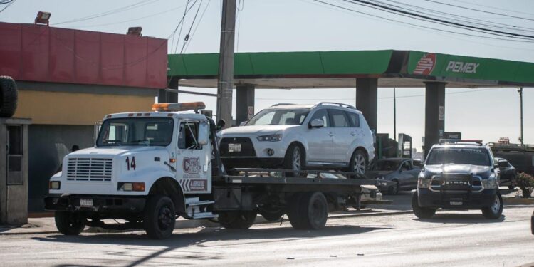 Decomisan vehículo con 270 kilos de cocaína en Tijuana