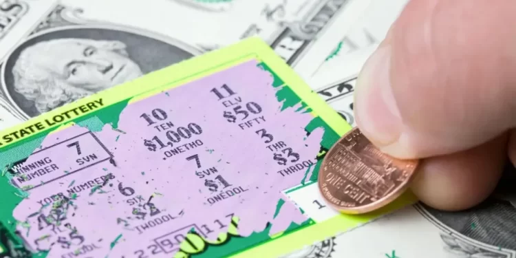 ¡Residente de San Diego gana $10 millones en la lotería!