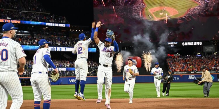 Mets arrollan a Dodgers 12-6 y mantienen viva la serie de campeonato
