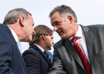 Uruguay elegirá presidente este domingo en segunda vuelta electoral