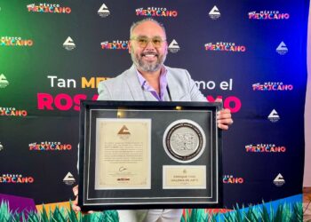 Reconocen a Enrique Chiu con el galardón nacional “México muy Mexicano”